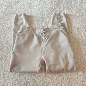 NWOT Suzette Collection Buttery Soft Jogger Sweatpants